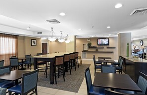 Free daily continental breakfast - Hampton Inn Asheboro (Asheboro)