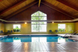Una piscina cubierta