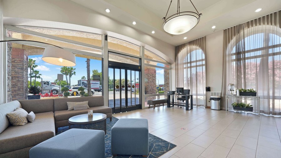 Best Western Plus Executive Inn & Suites