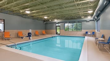 Indoor pool, outdoor pool, sun loungers