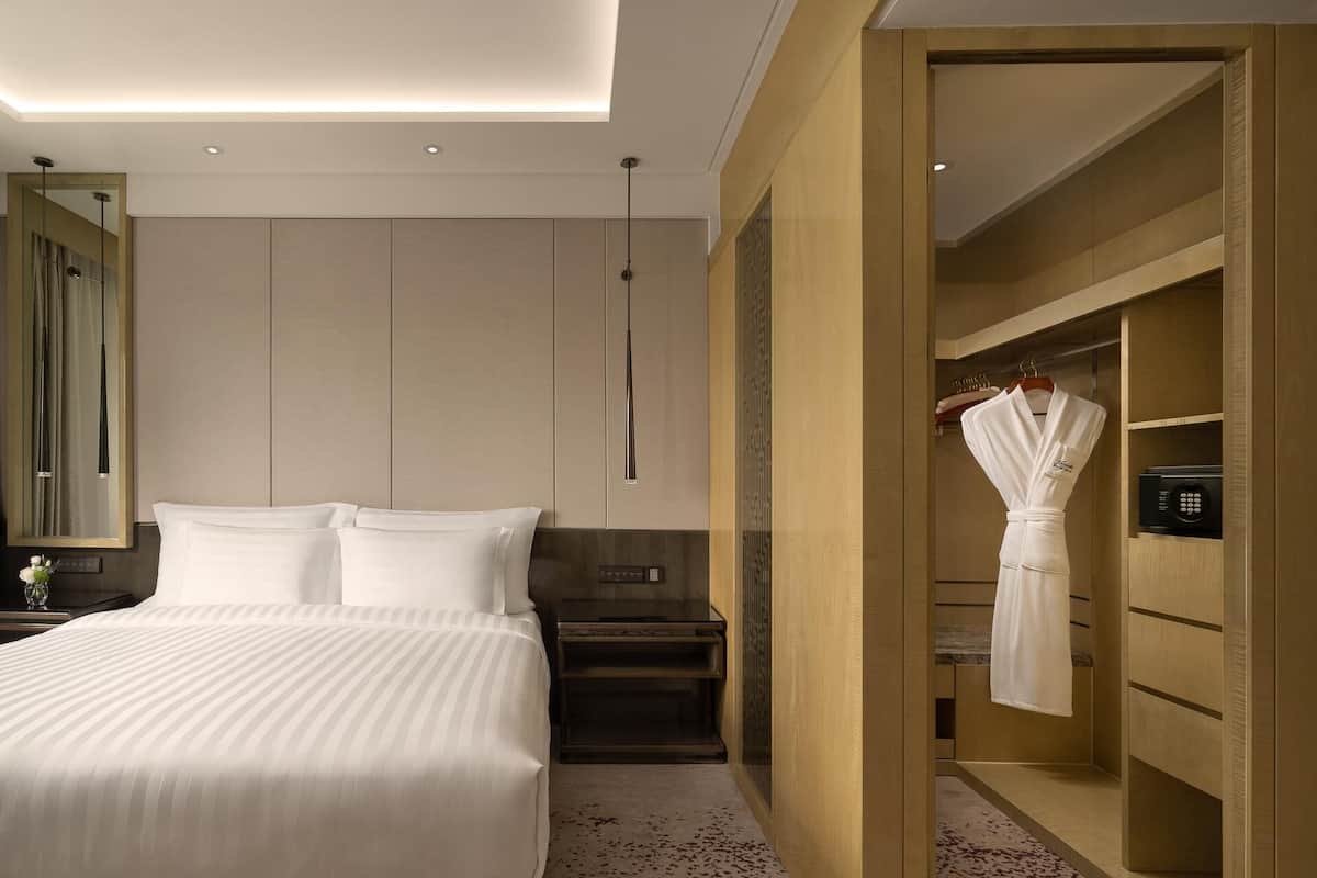 Suite (Salon)
