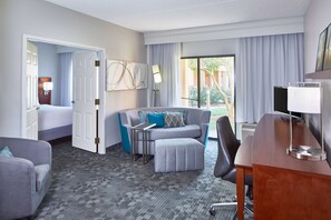 1 bedroom, premium bedding, pillow-top beds, desk