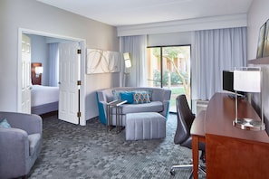1 bedroom, premium bedding, pillow-top beds, desk