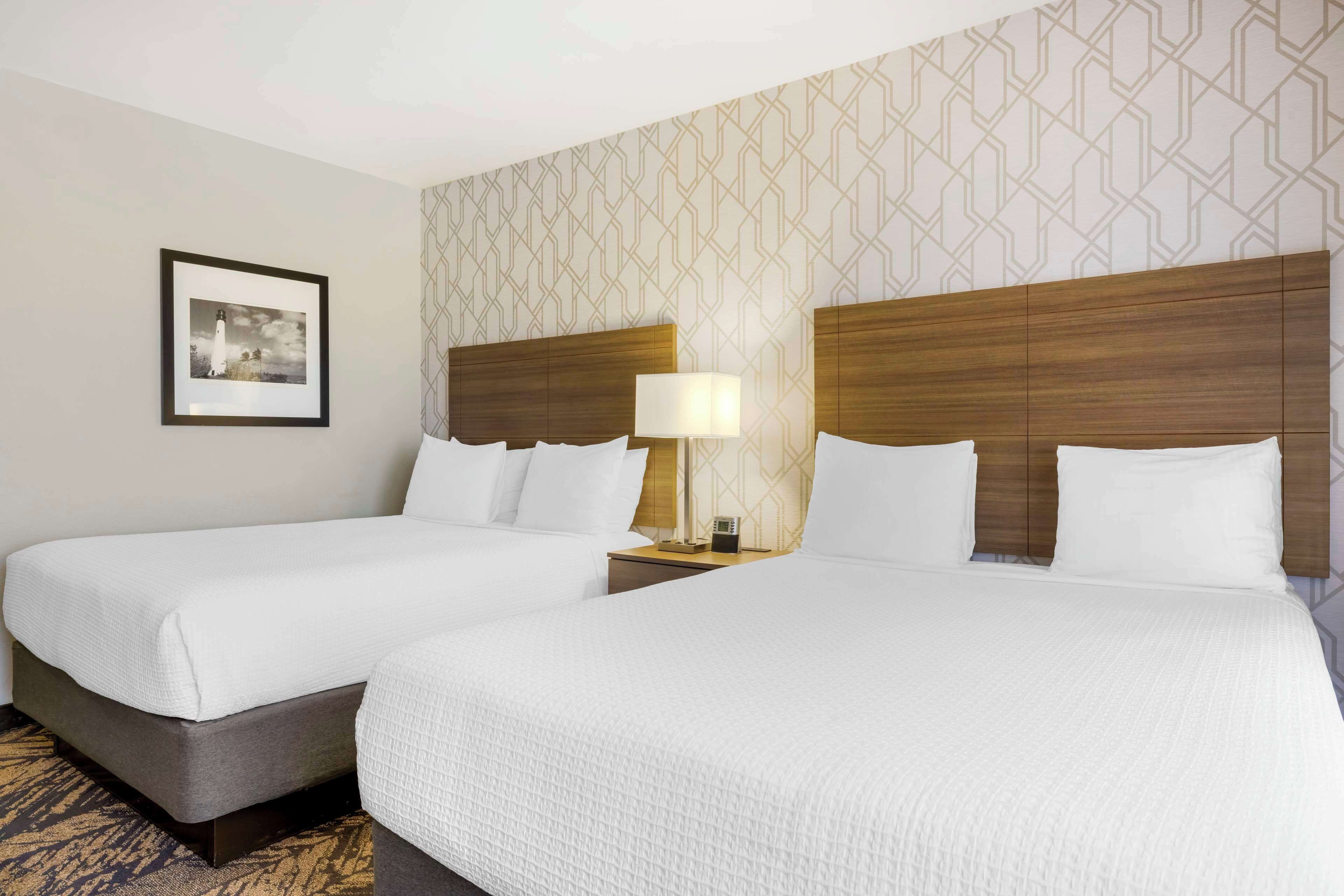 1 bedroom, pillow-top beds, in-room safe, blackout curtains