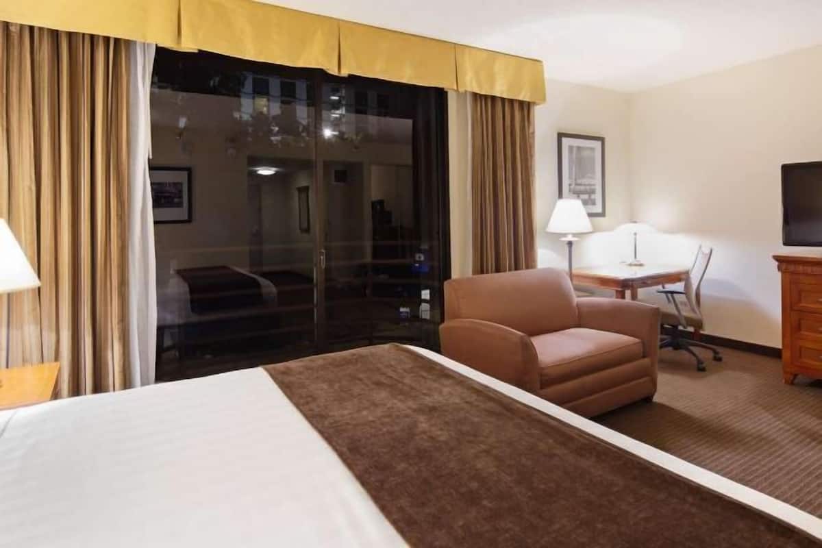Pillow-top beds, in-room safe, blackout curtains, iron/ironing board