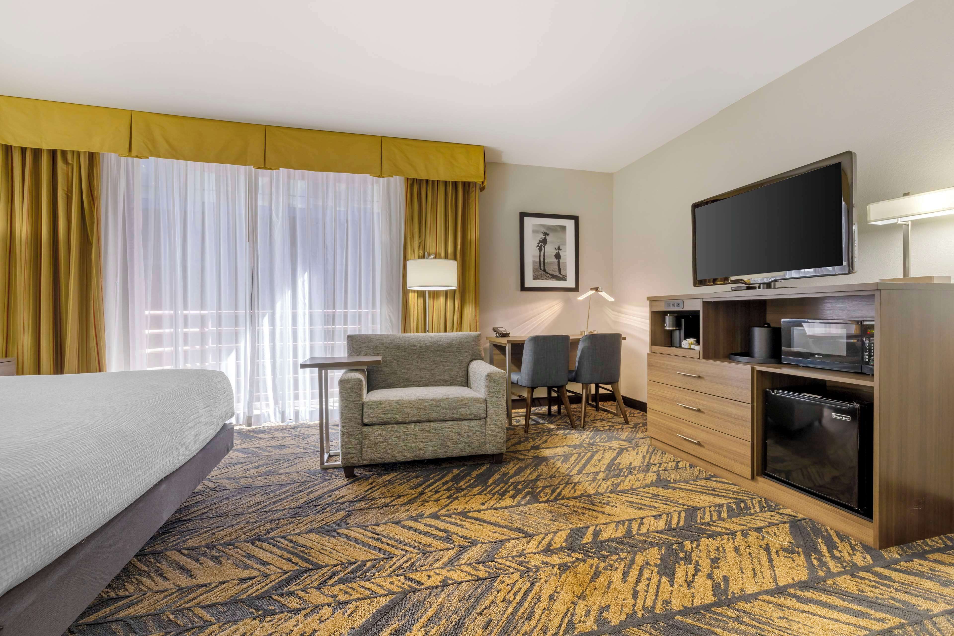 Foto - Best Western Plus Bayside Inn
