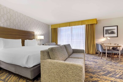 Best Western Plus Bayside Inn