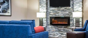Comfort Inn Morris I-80