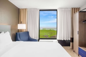 Room, 2 Queen Beds, Non Smoking, Bay View | Blackout drapes, iron/ironing board, free cribs/infant beds - Comfort Inn Gold Coast (Ocean City)