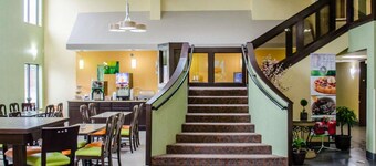 Quality Inn & Suites Medina - Akron West