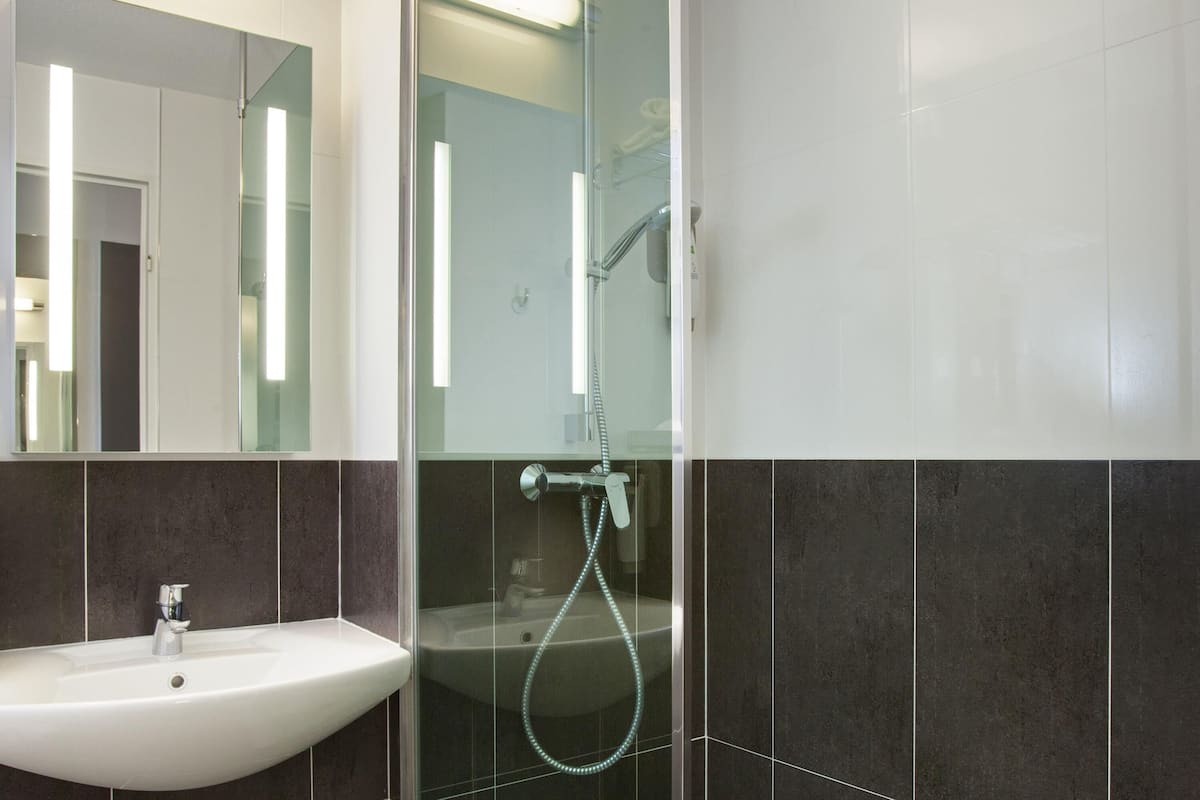 Individually furnished, blackout curtains, soundproofing