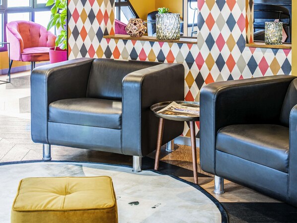 Bar (on property) - ibis Styles Reims Centre Cathédrale (Reims)