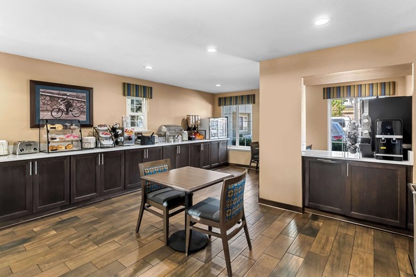 Free continental breakfast