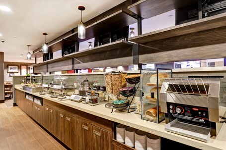 Holiday Inn Mississauga Toronto West, an IHG Hotel - Image 20