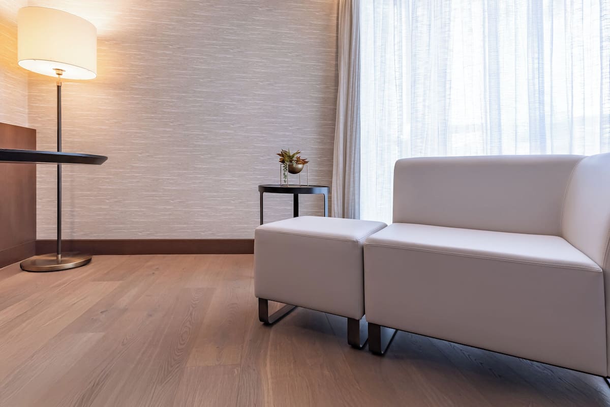 Premium Room, 1 King Bed