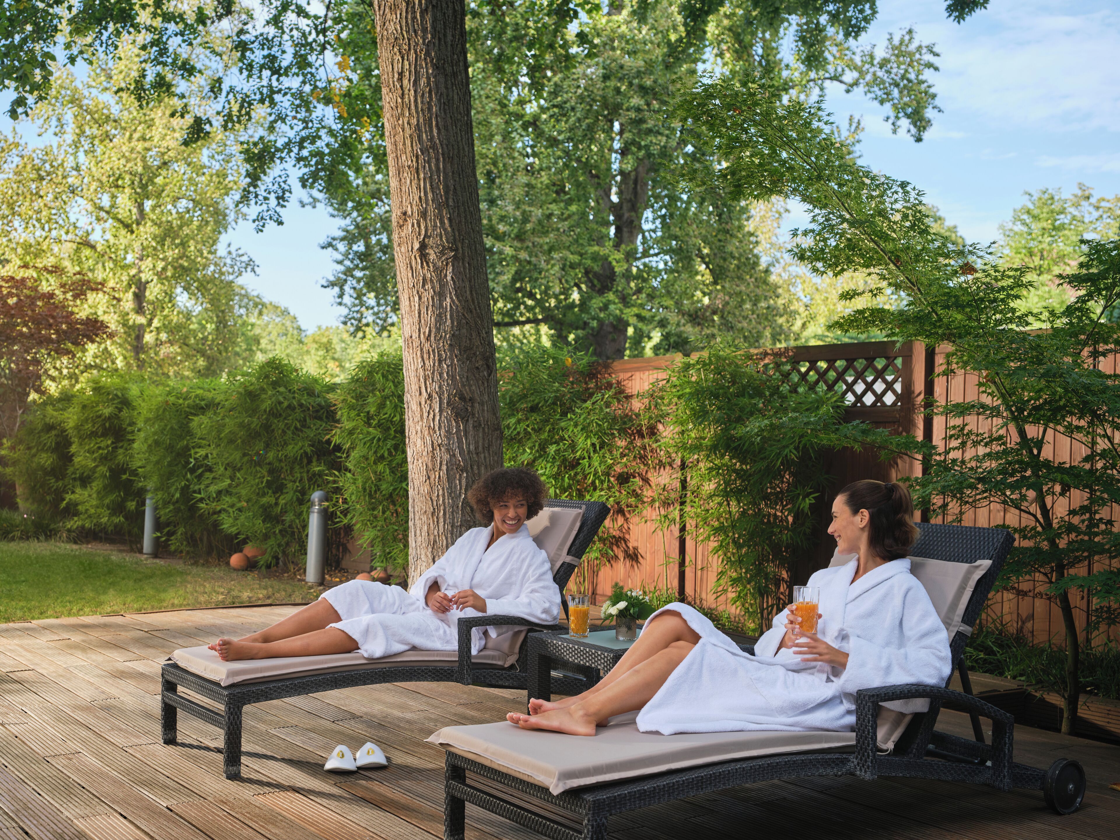 deep-tissue massages, sports massages