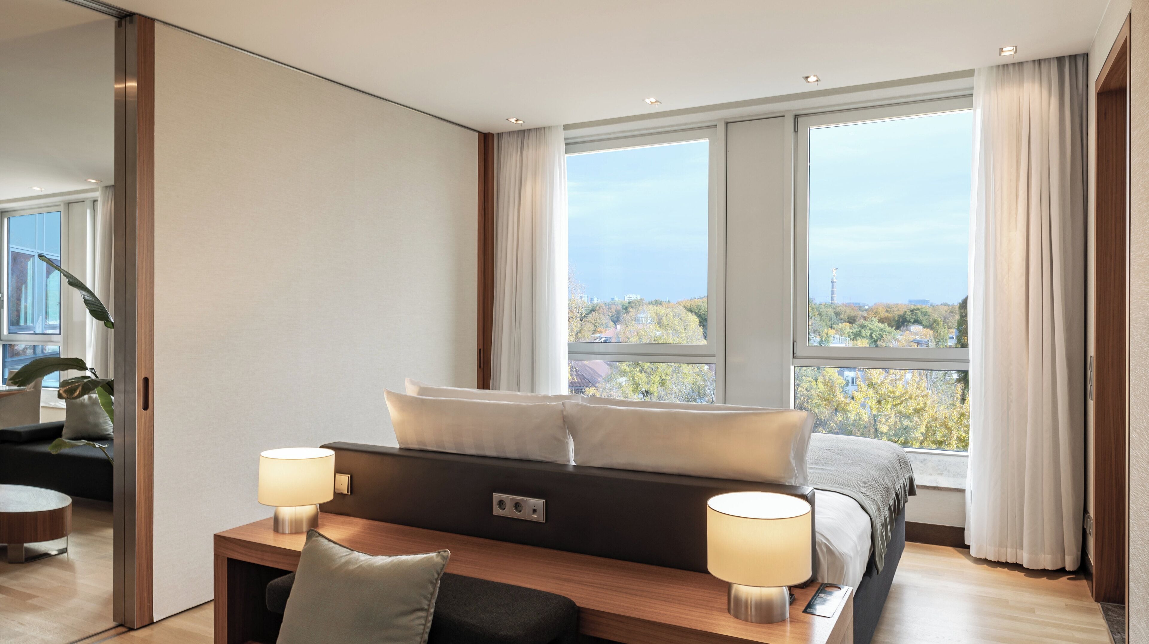 signature suite | minibar, in-room safe, desk, laptop workspace