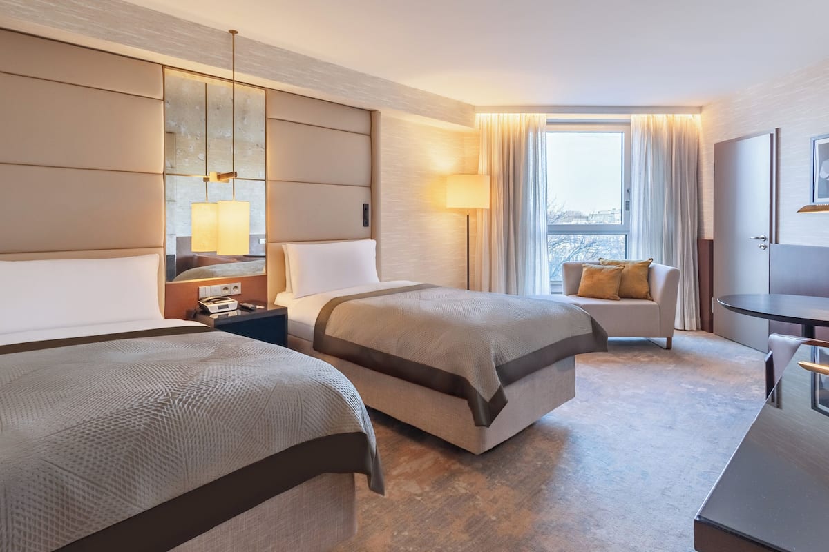 minibar, in-room safe, desk, laptop workspace