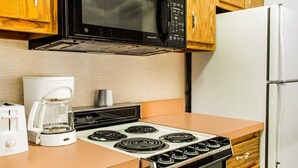 筆電工作空間、遮光布/窗簾、熨斗/熨衣板、免費搖籃/嬰兒床