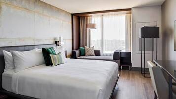 Premium bedding, in-room safe, desk, laptop workspace