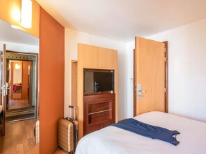 In-room safe, desk, laptop workspace, blackout drapes