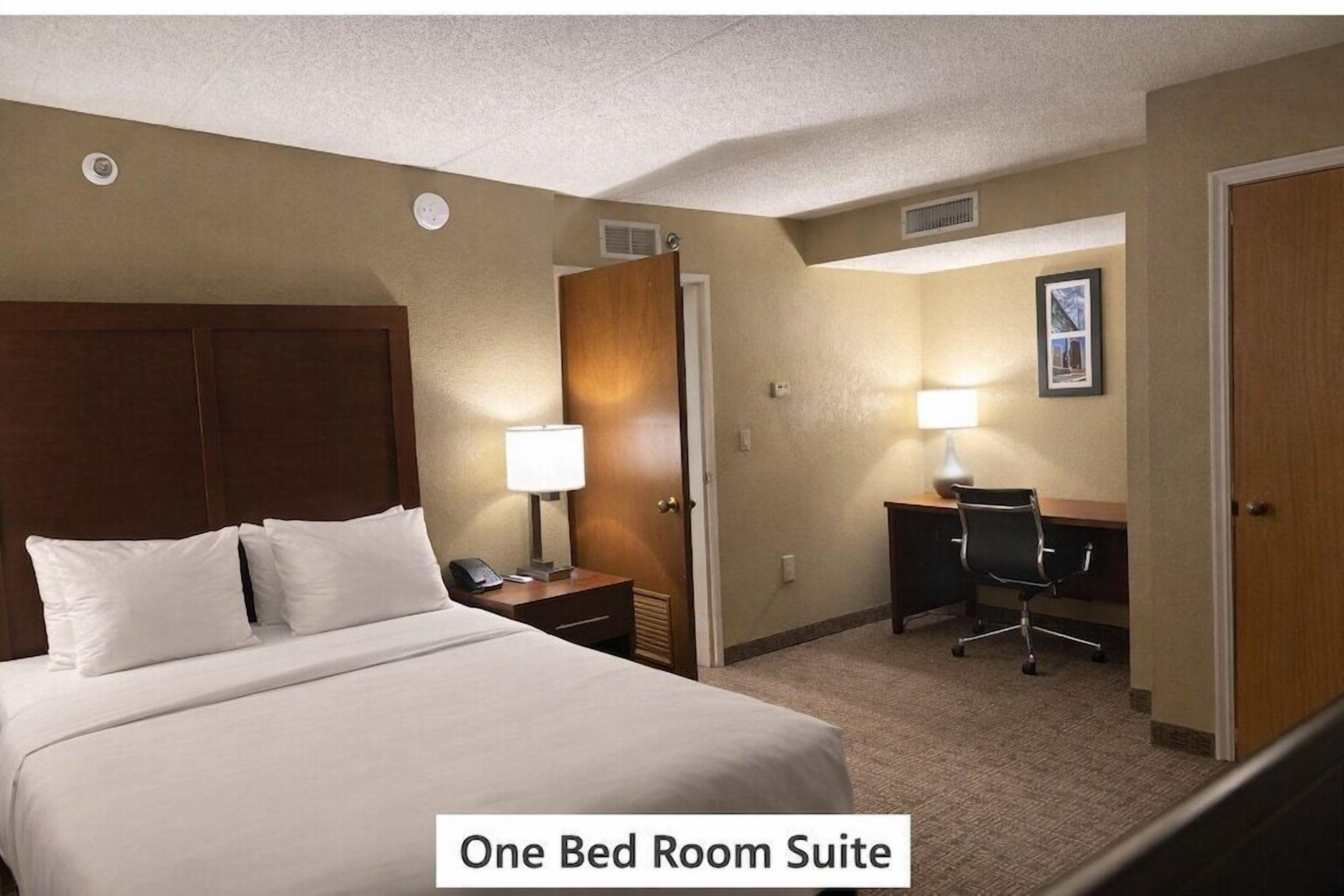 In-room safe, desk, laptop workspace, blackout drapes