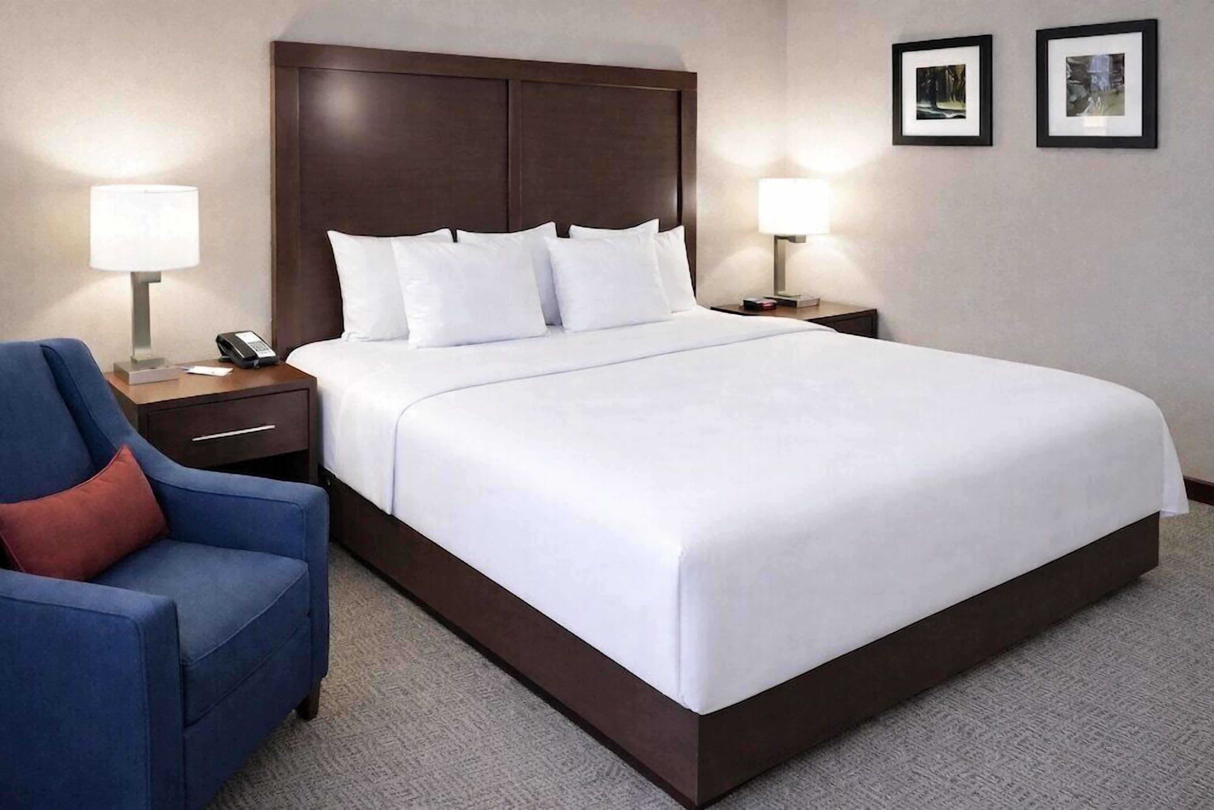 In-room safe, desk, laptop workspace, blackout drapes