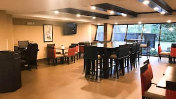 Free daily on-the-go breakfast