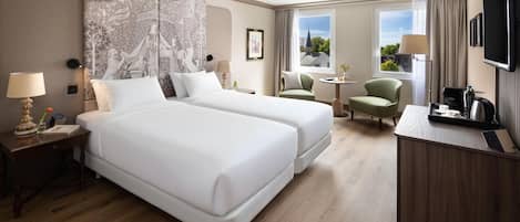 Standard Room | Minibar, in-room safe, soundproofing, bed sheets