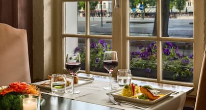 NH Brugge Hotel
