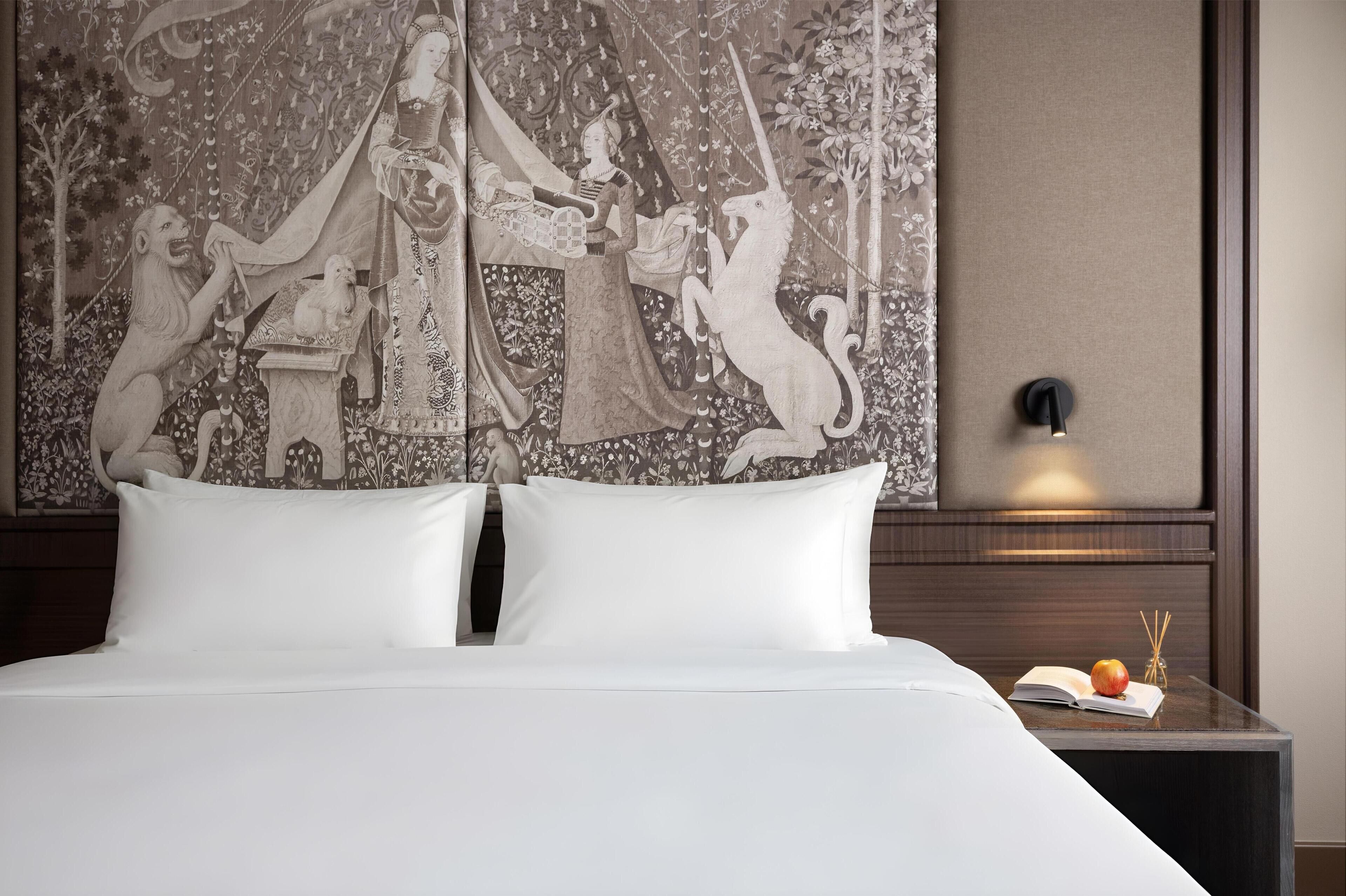 Minibar, caja de seguridad en la habitación y sistema de insonorización 