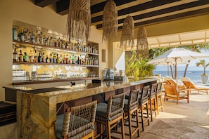 International cuisine, pool views  - Casa Velas Adults Only All Inclusive (Puerto Vallarta)