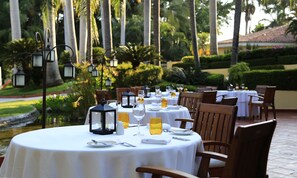 Restaurant - Casa Velas Adults Only All Inclusive (Puerto Vallarta)