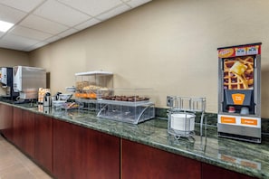 包含每日欧式早餐