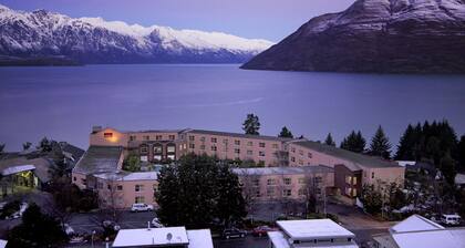Mercure Queenstown Resort