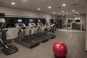 Fitness facility - Hotel Indigo Harrisburg - Hershey by IHG (Harrisburg)