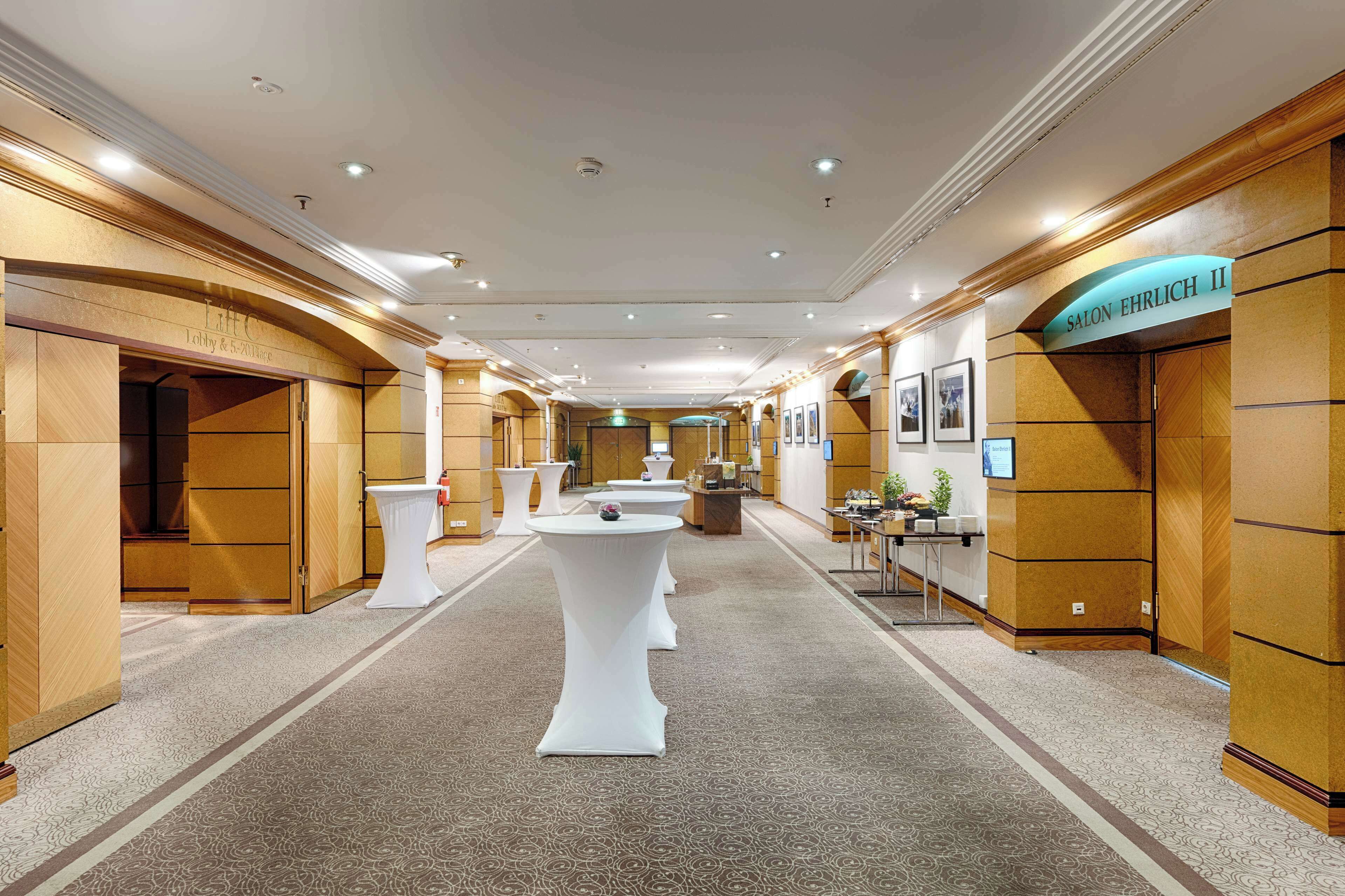 Foto - Park Inn by Radisson Berlin Alexanderplatz