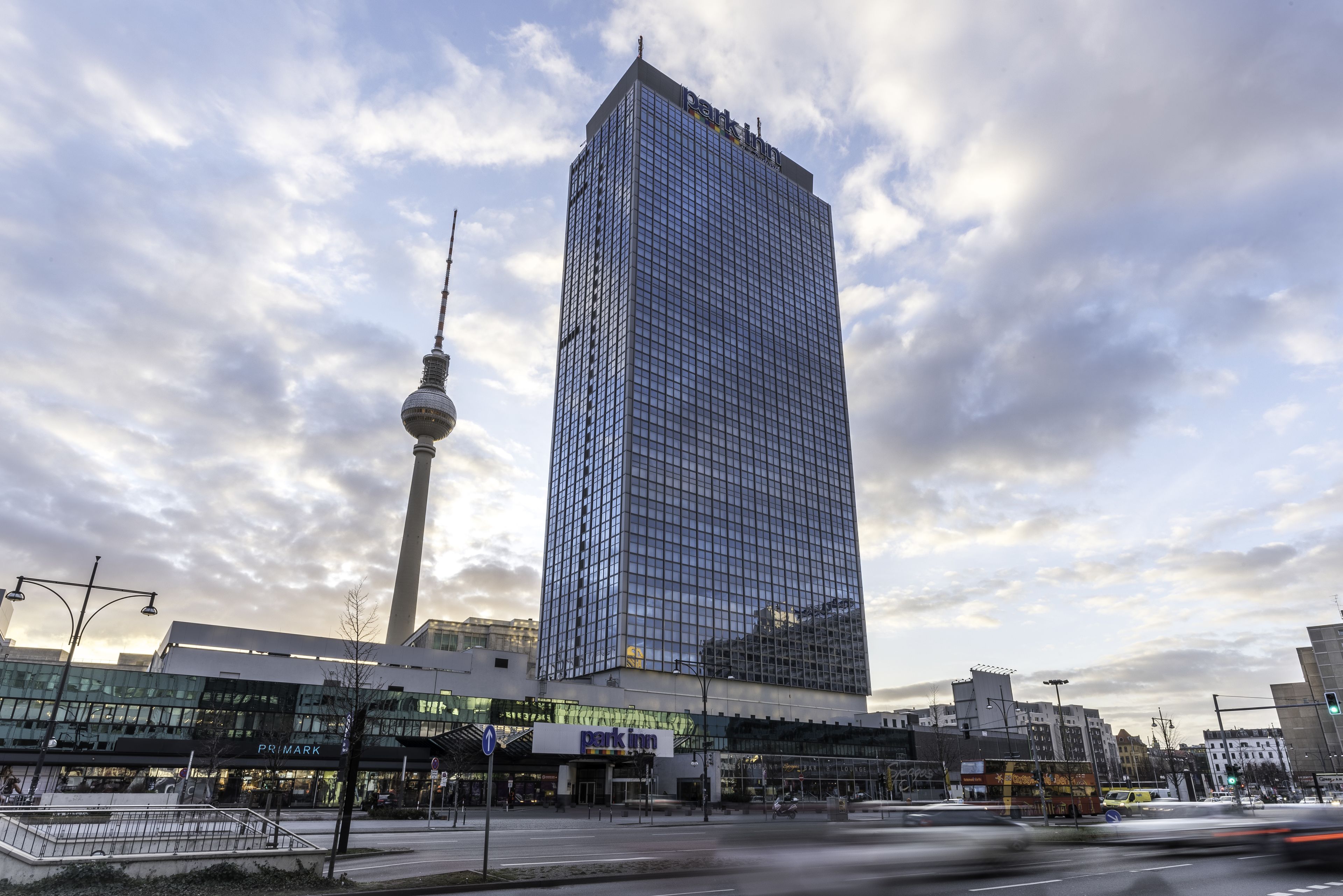 Foto - Park Inn by Radisson Berlin Alexanderplatz