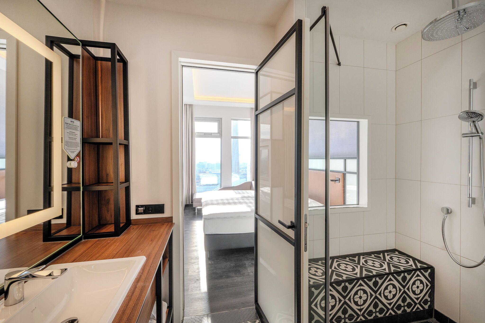 Foto - Park Inn by Radisson Berlin Alexanderplatz