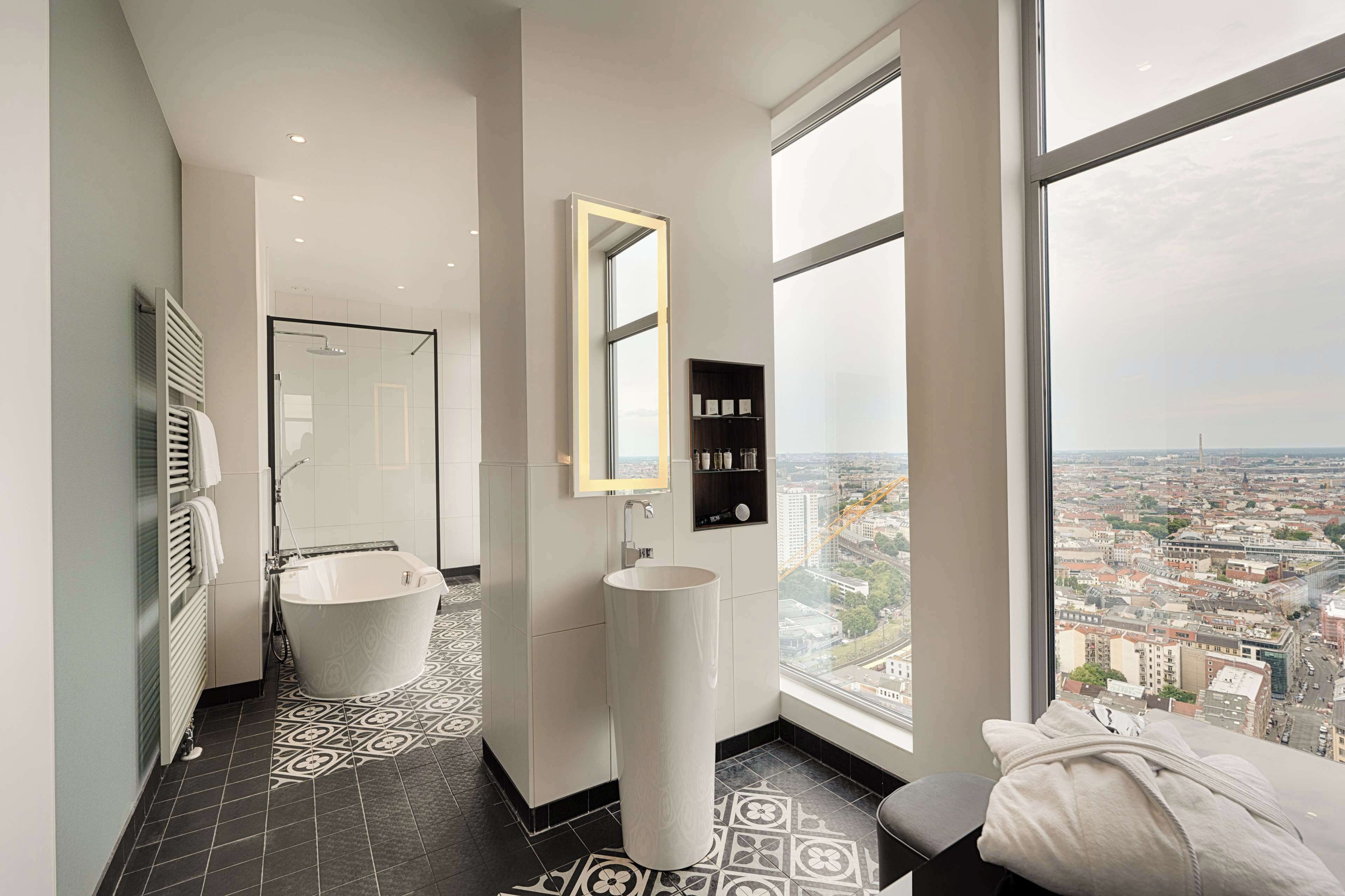 Foto - Park Inn by Radisson Berlin Alexanderplatz