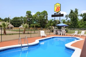 Seasonal outdoor pool