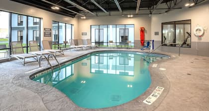 Comfort Inn & Suites Buffalo Airport