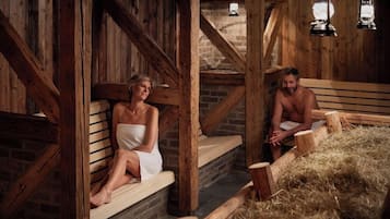 Couples treatment rooms, sauna, steam room, hot springs, Turkish bath