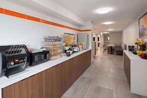 Free continental breakfast