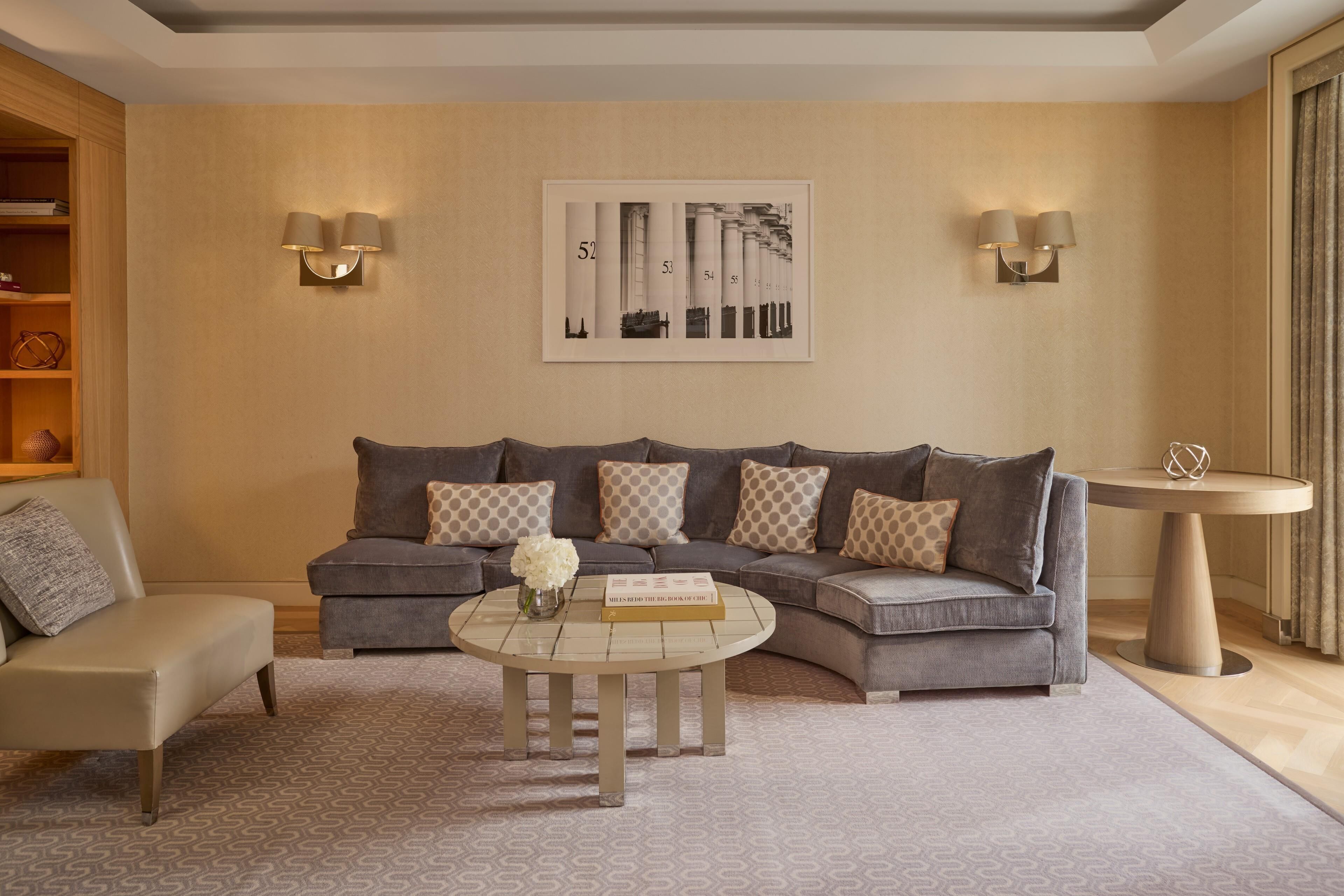 1 bedroom, Egyptian cotton sheets, premium bedding, free minibar items