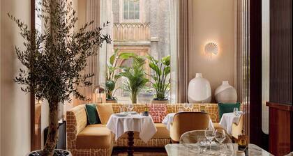 The Berkeley, Maybourne