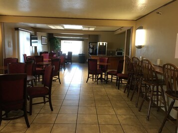 Free daily full breakfast