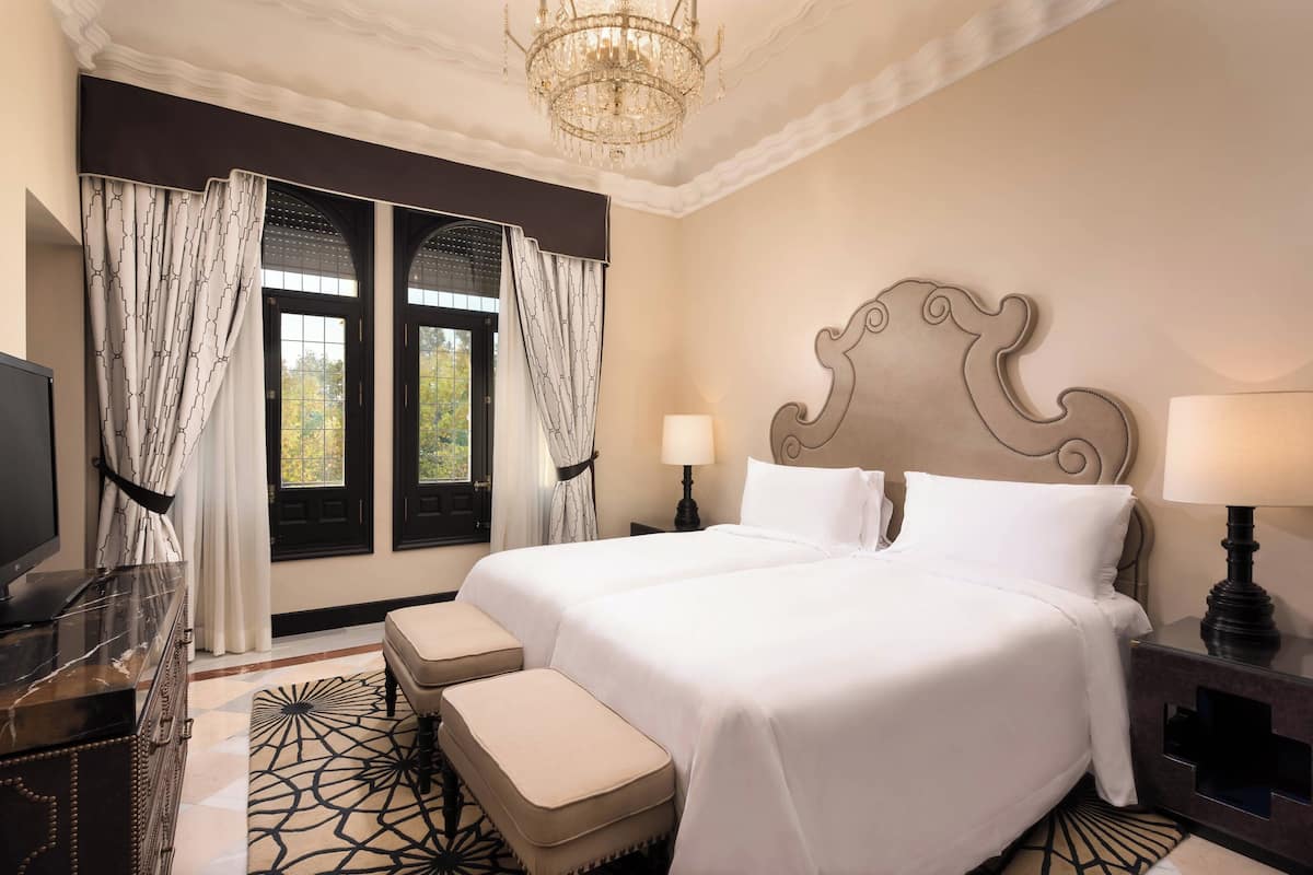 Deluxe Suite, 1 Bedroom, City View