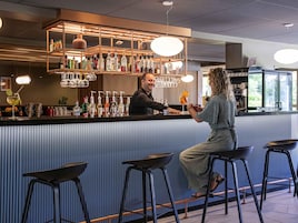 Bar (en la propiedad)
