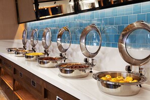 Daily cooked-to-order breakfast for a fee
